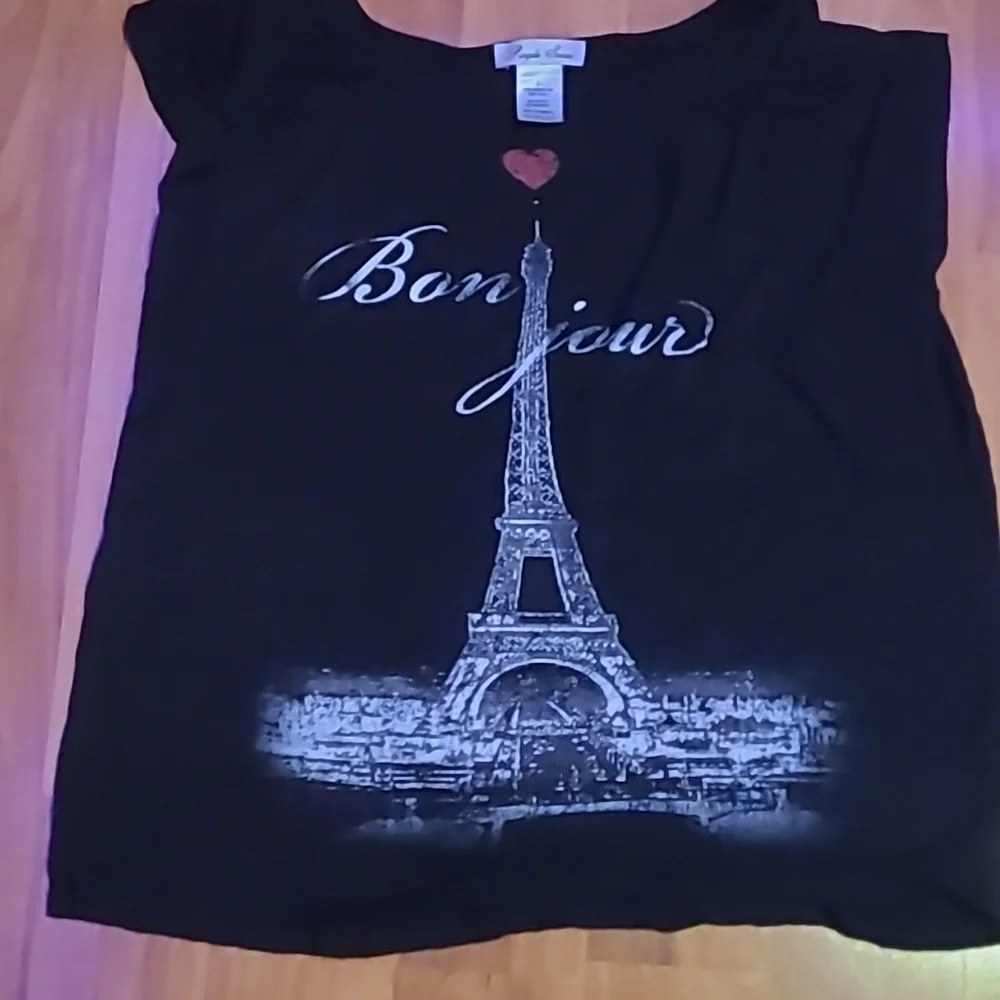 Shirt - Picture 1 of 3